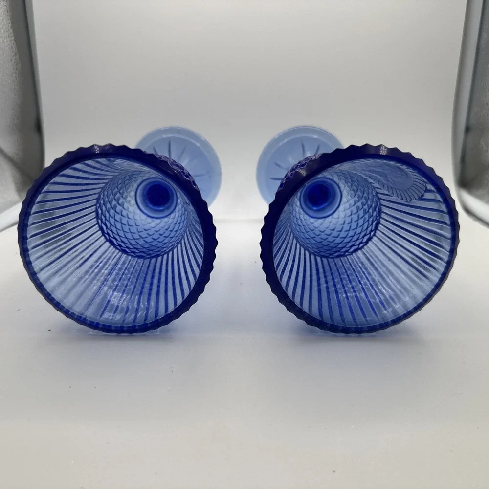 set of 2 Avon Cobalt Blue Goblet Martha Washington Glass‎ Vintage
